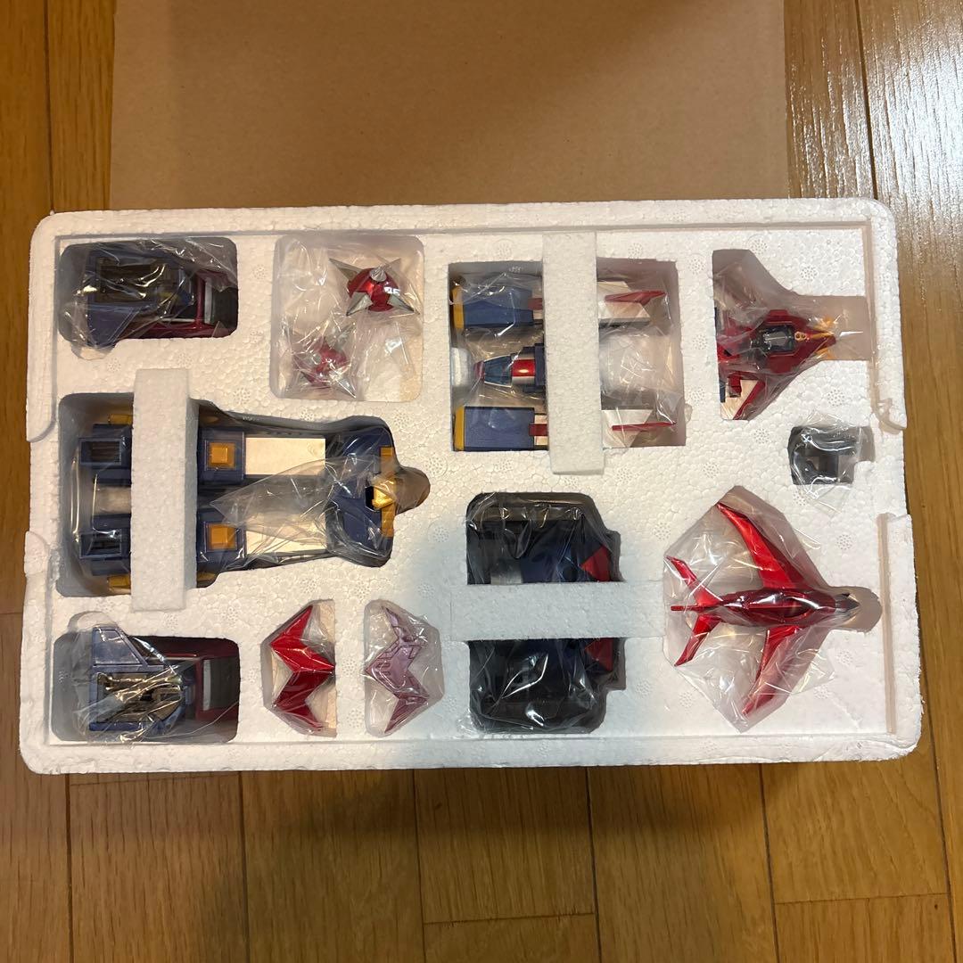 超合金魂GX-31VボルテスⅤ（超合金40周年記念Ver.）