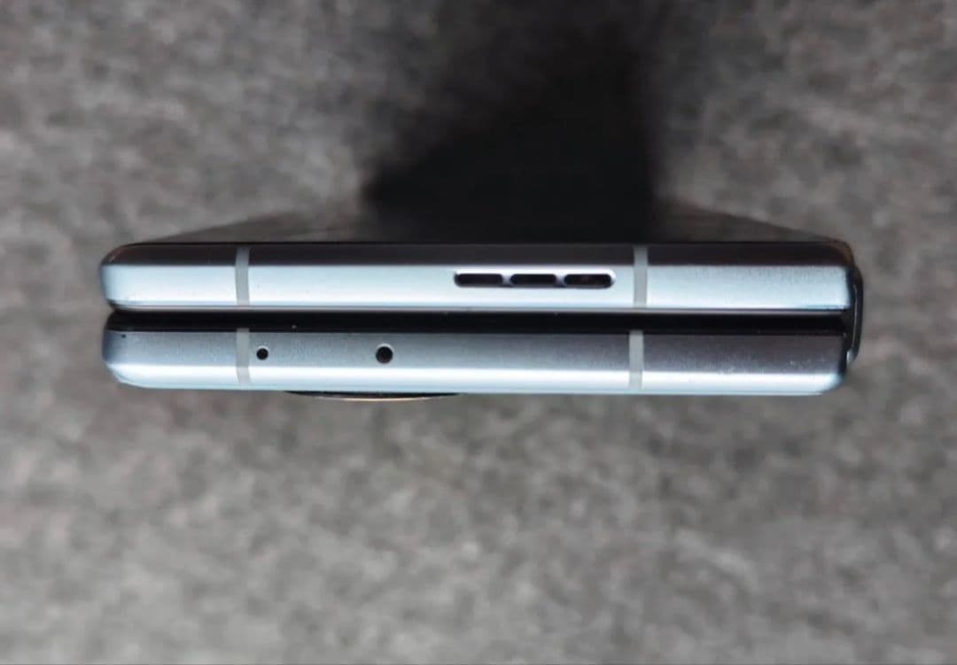 Vivo X Fold 折りたたみスマホ 12GB RAM 256GB