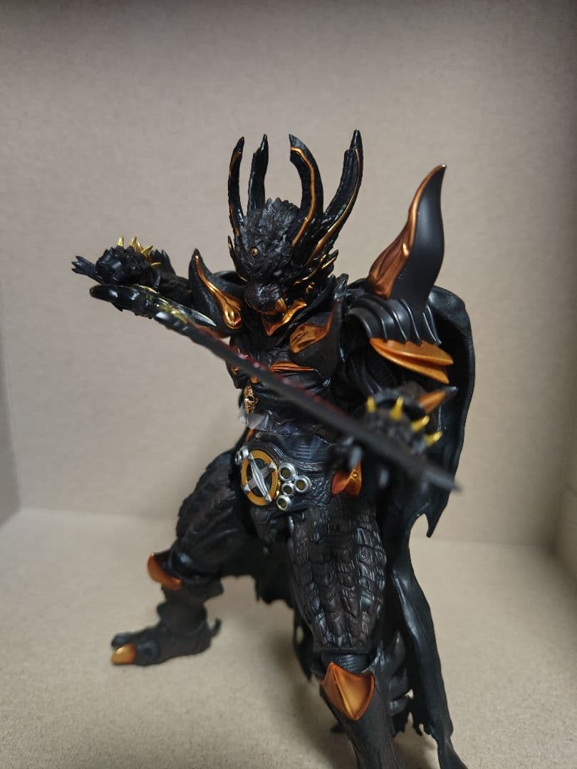 【箱無し説明書欠品】牙狼 S.H.Figuarts（真骨彫製法） 暗黒騎士キバ