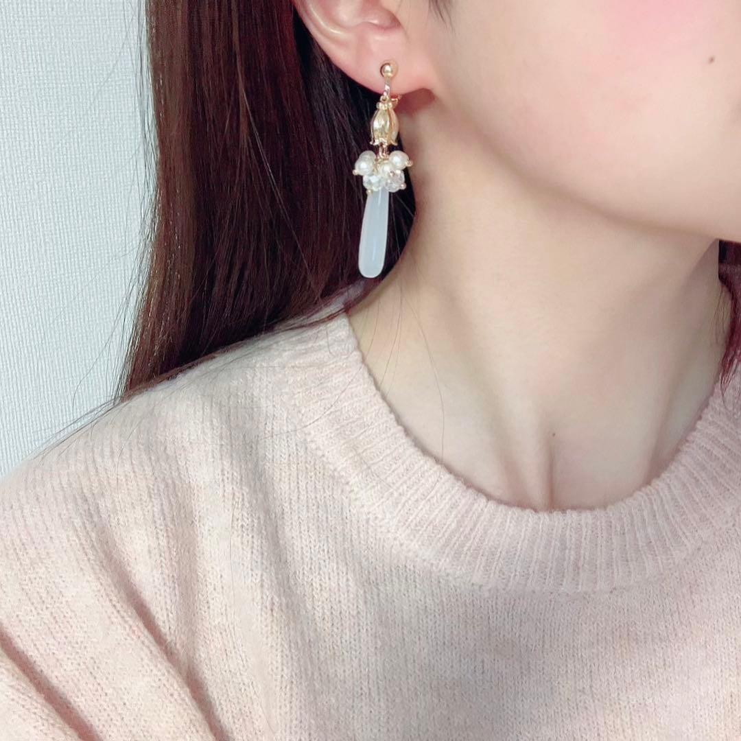【展示用】ホワイトドロップ イヤリング ピアス