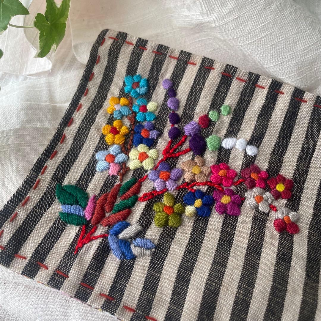 【 La Renaissance 】会津ストライプ 咲き誇る小花 祈り刺繍マット