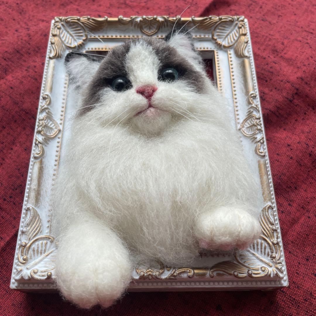 羊毛フェルト　猫　ラグドール猫ちゃんフレーム