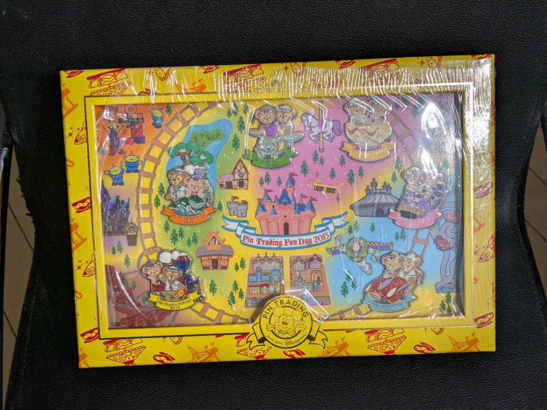 香港 ディズニー ピントレーディング ダッフィー シェリーメイ ピンバッジ　6個