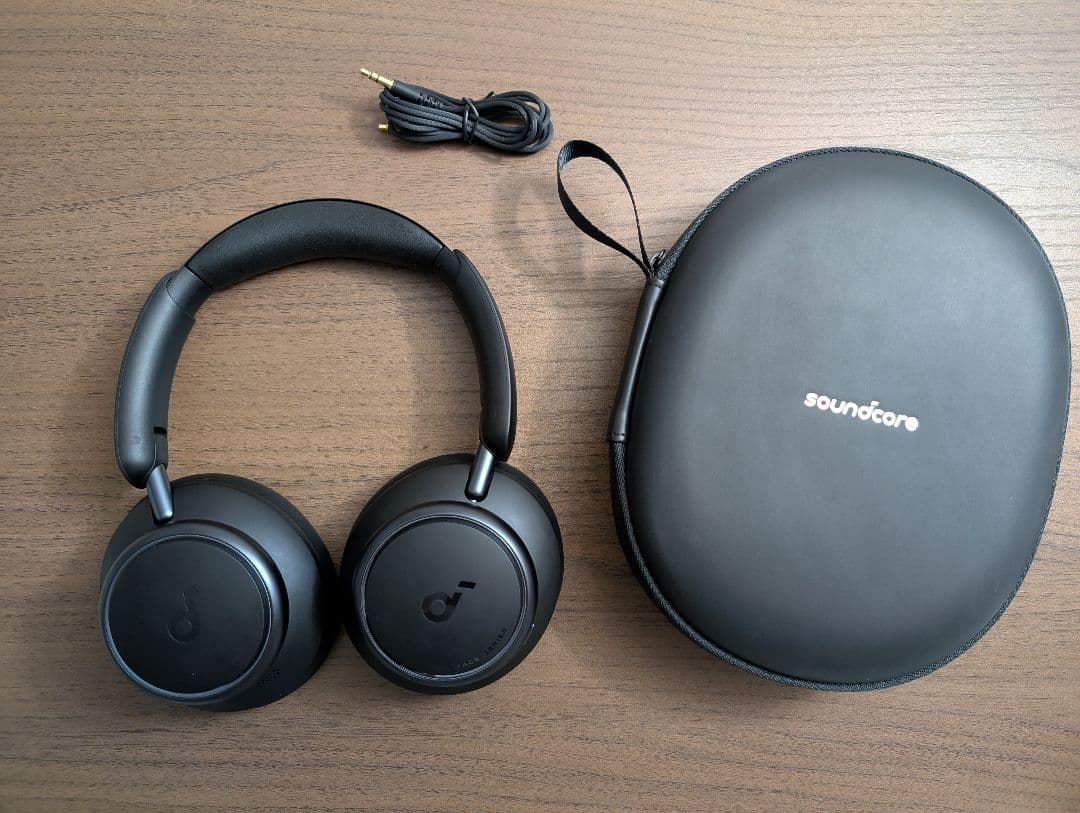 ヘッドホン soundcore space q45