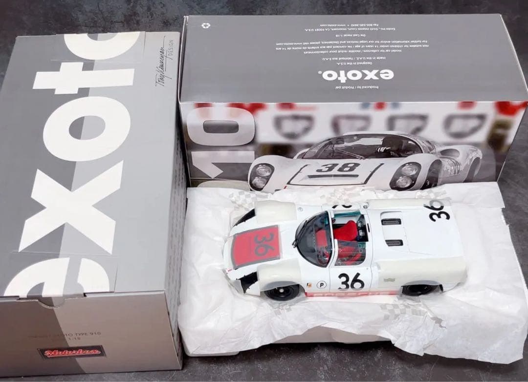 エグゾト 1/18 ポルシェ 910 セブリング ウィナー #36 ミニカー