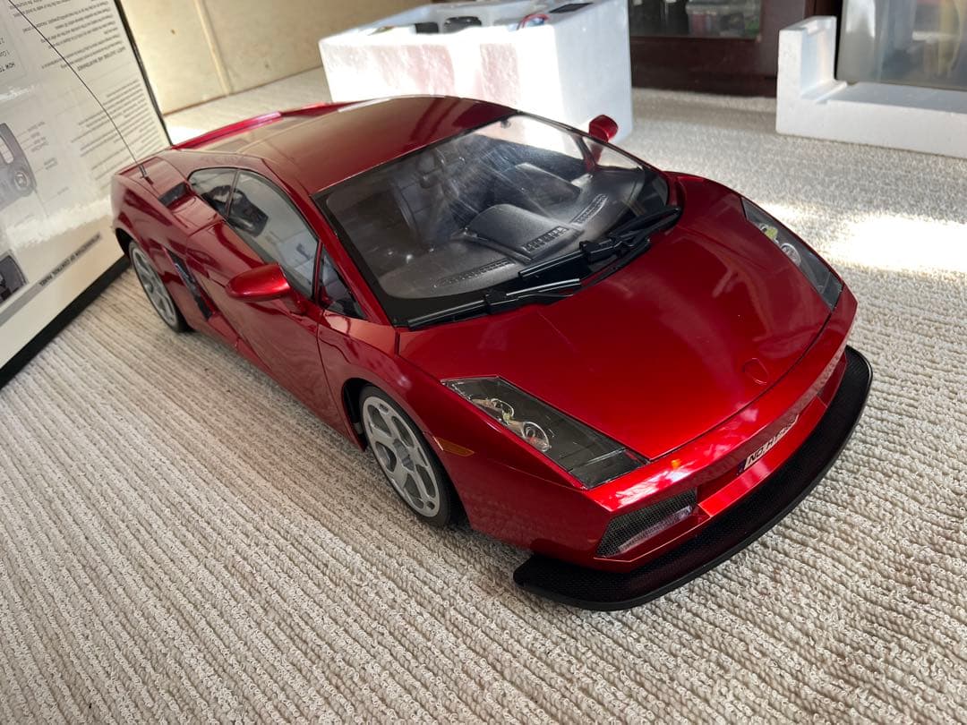 ランボルギーニ　巨大ラジコン　1/6