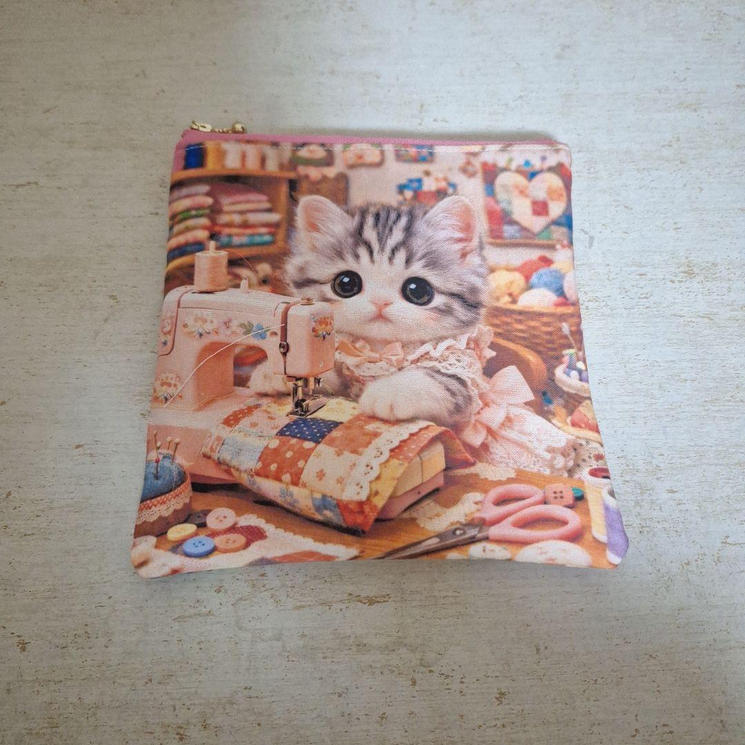 パンダパネル生地　ハンドメイド　フラットポーチ