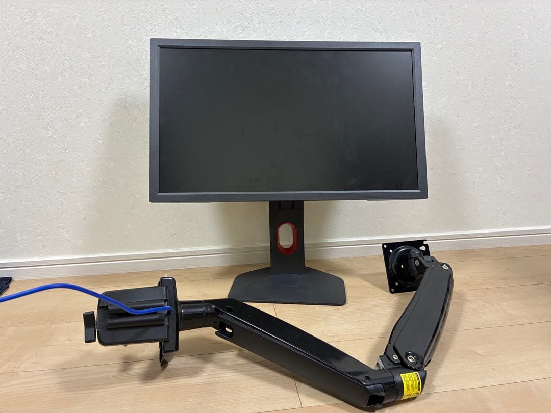 ZOWIE XL2411K 144hz モニターアームセット