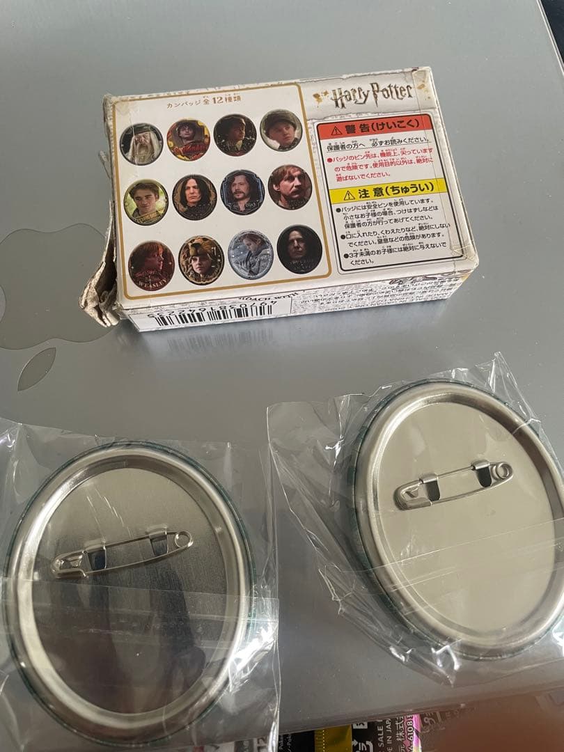 ハリー・ポッターオーバルカンバッジコレクションドラコ・マルフォイ2点セット