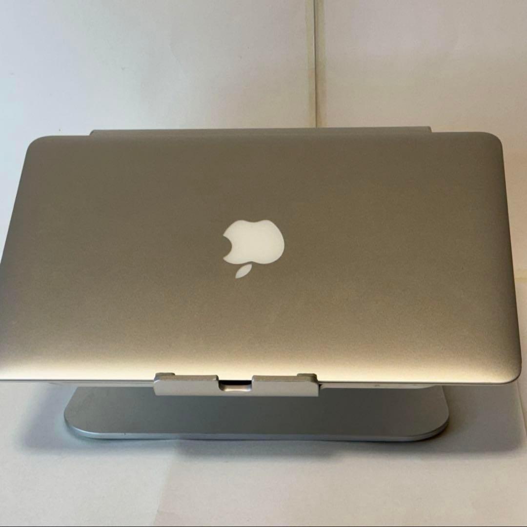 【薄型軽量】美品☆MacBook Air 11㌅ 互換Office/ZOOM搭載