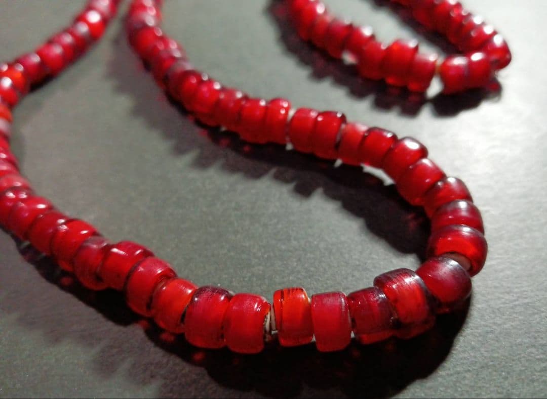 希少　アンティークビーズ　ホワイトハーツ　トレードビーズ　ヴェネチアンビーズ