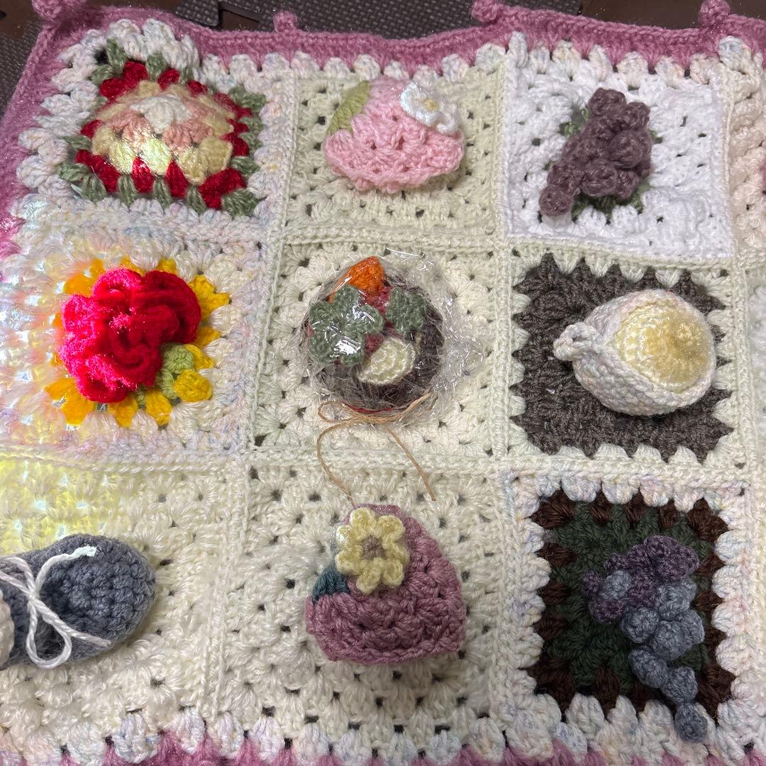 ❤️立体モチーフブランケット❤️