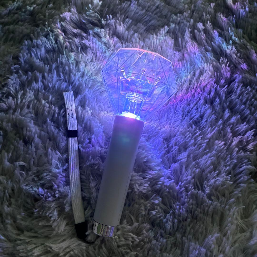 【4/6限定値下げ】M!LK ミルクラスタル2 ペンライト