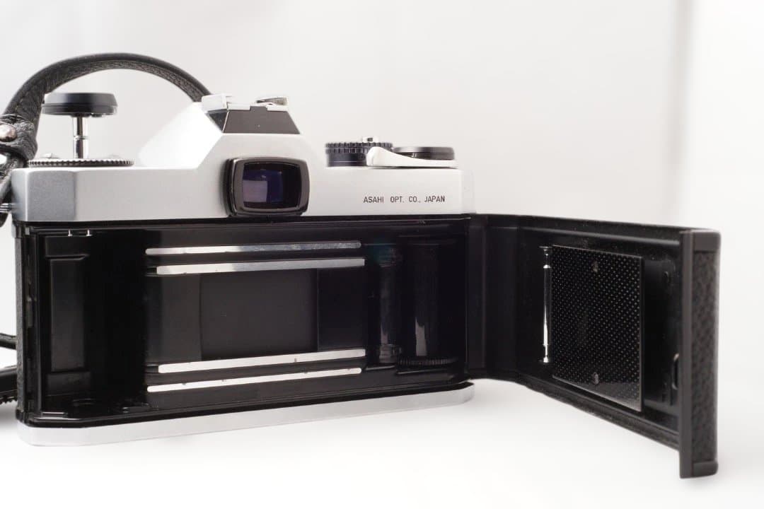 フィルムカメラ PENTAX SPF & SMC TAKUMAR 55mm F1.8