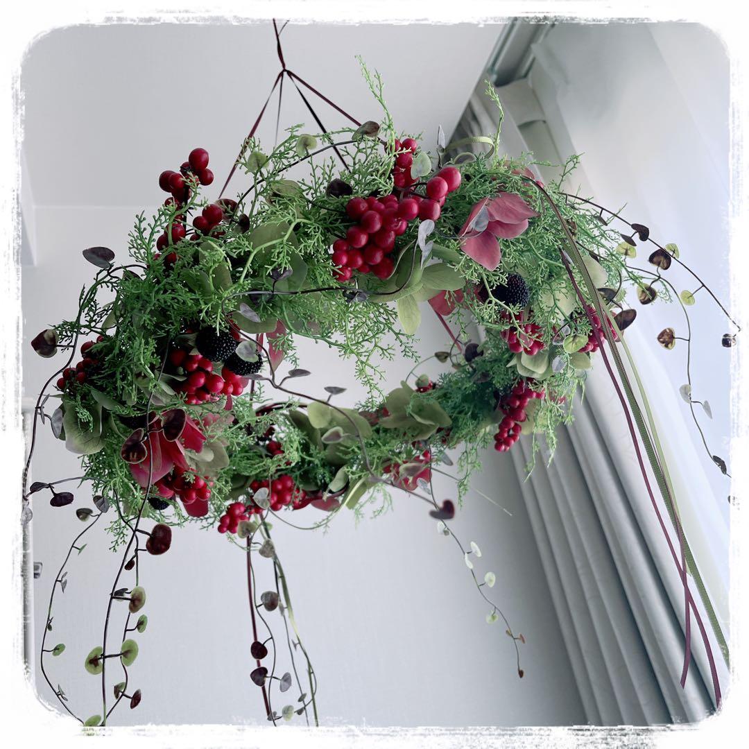 ハンギングリース　ハンドメイド　赤い実　40センチ