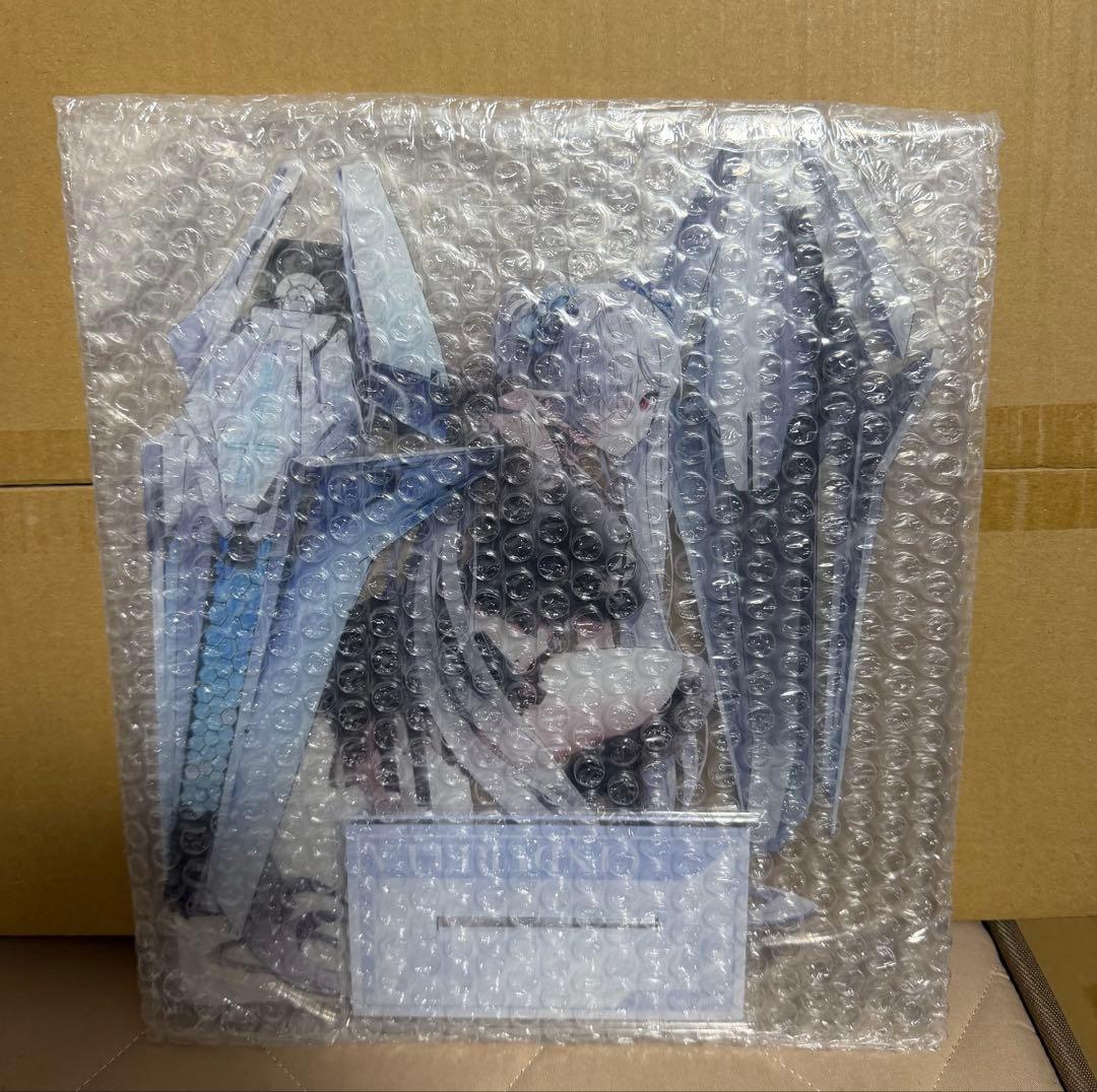 ローソン　NIKKE シンデレラ　ビックアクリルスタンド(射撃ポーズ)