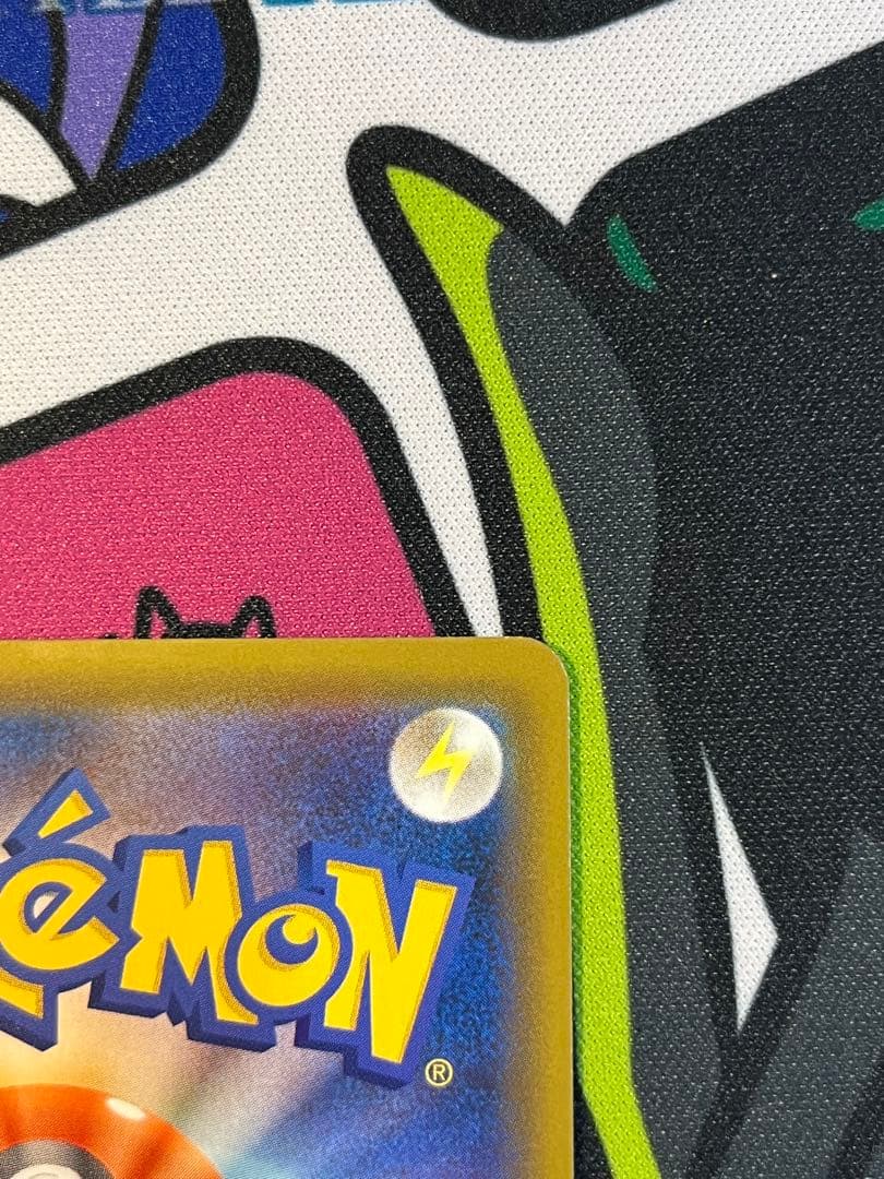 美品　ダークライGX SSR