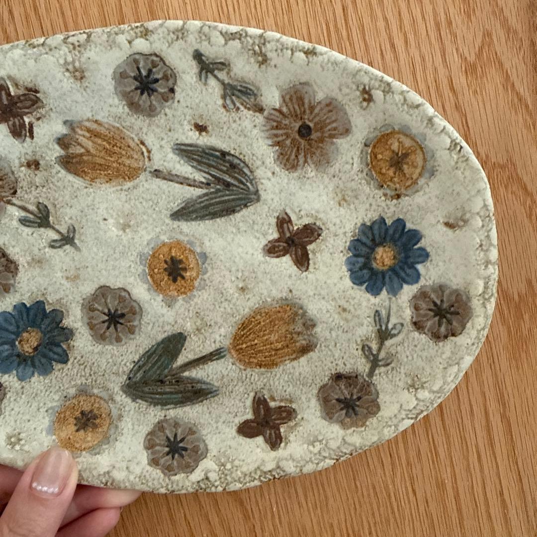 百*恵様 本田あつみ　ワイルドフラワー　益子焼き