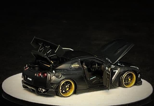 PGM 日産 Rocket Bunny R35 ロケットバーニ GT-R GTR