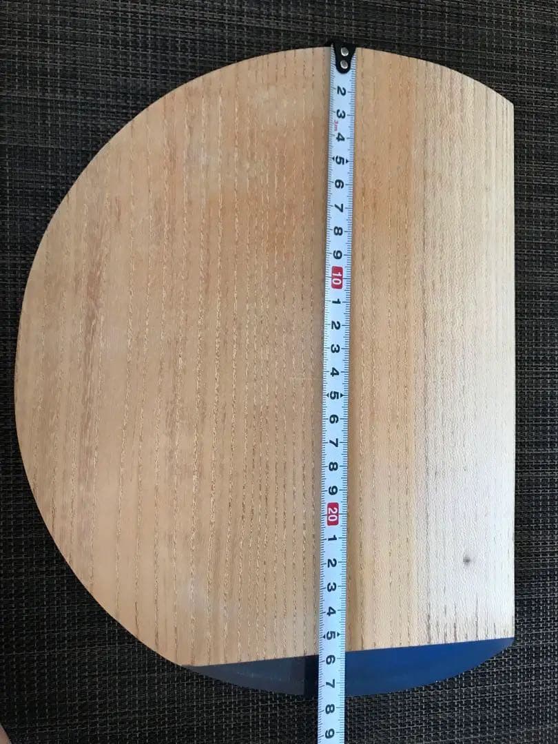 No.22　カッティングボード　まな板　丸　けやき　レジン　木製