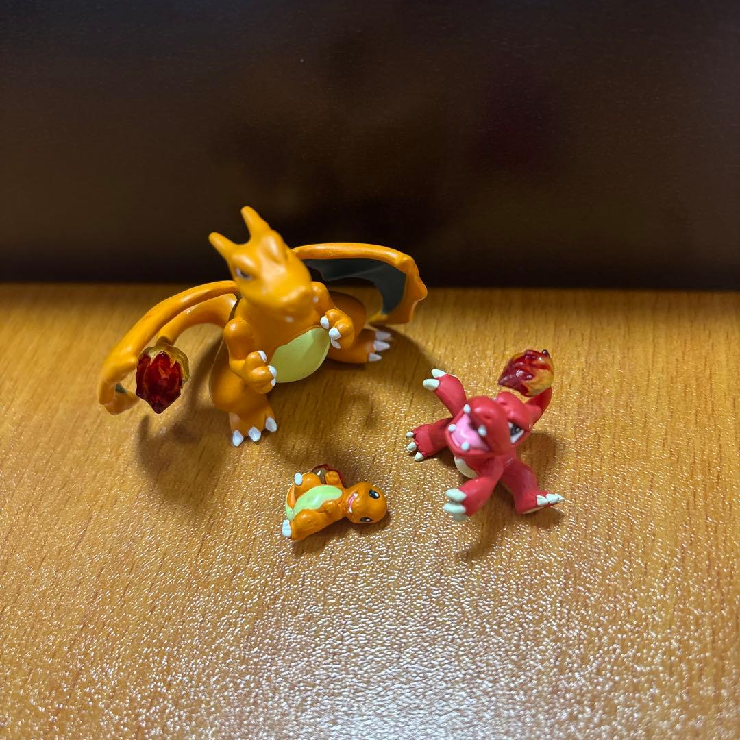 立体ポケモン図鑑 リザードン 進化