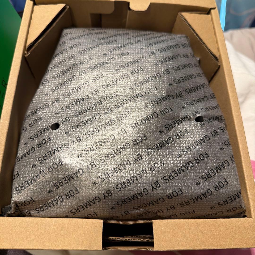 RAZER KRAKEN KITTY V2 猫耳 ヘッドホン