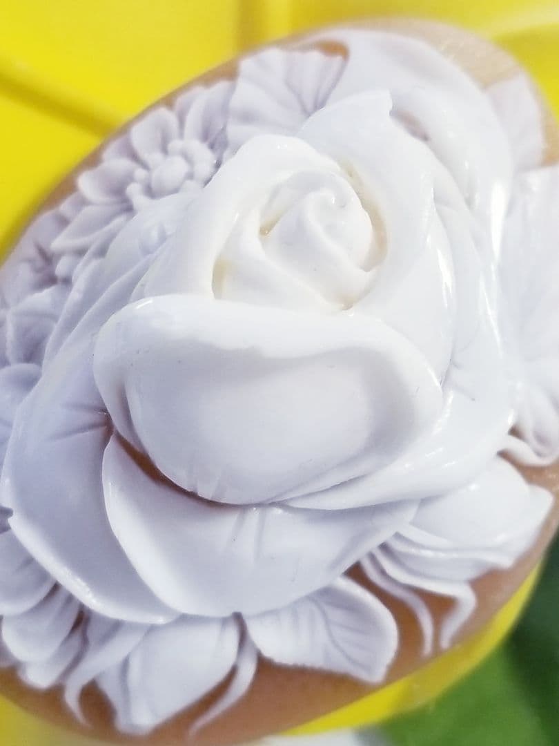 KS-171 天然シェルカメオルース　サイン有り‼️