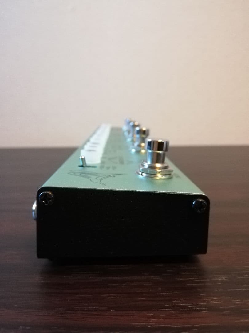 Valeton Dapper Indie マルチエフェクター　バータイプ