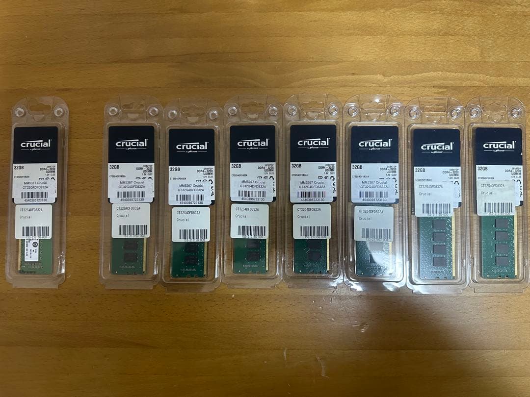 メモリー CT32G4DFD832A