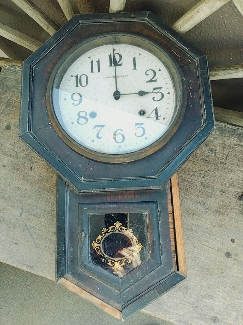 アンティーク風 八角形掛時計