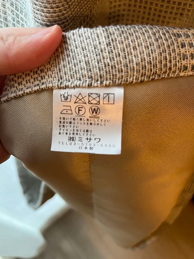 unico グレー柄カーテン