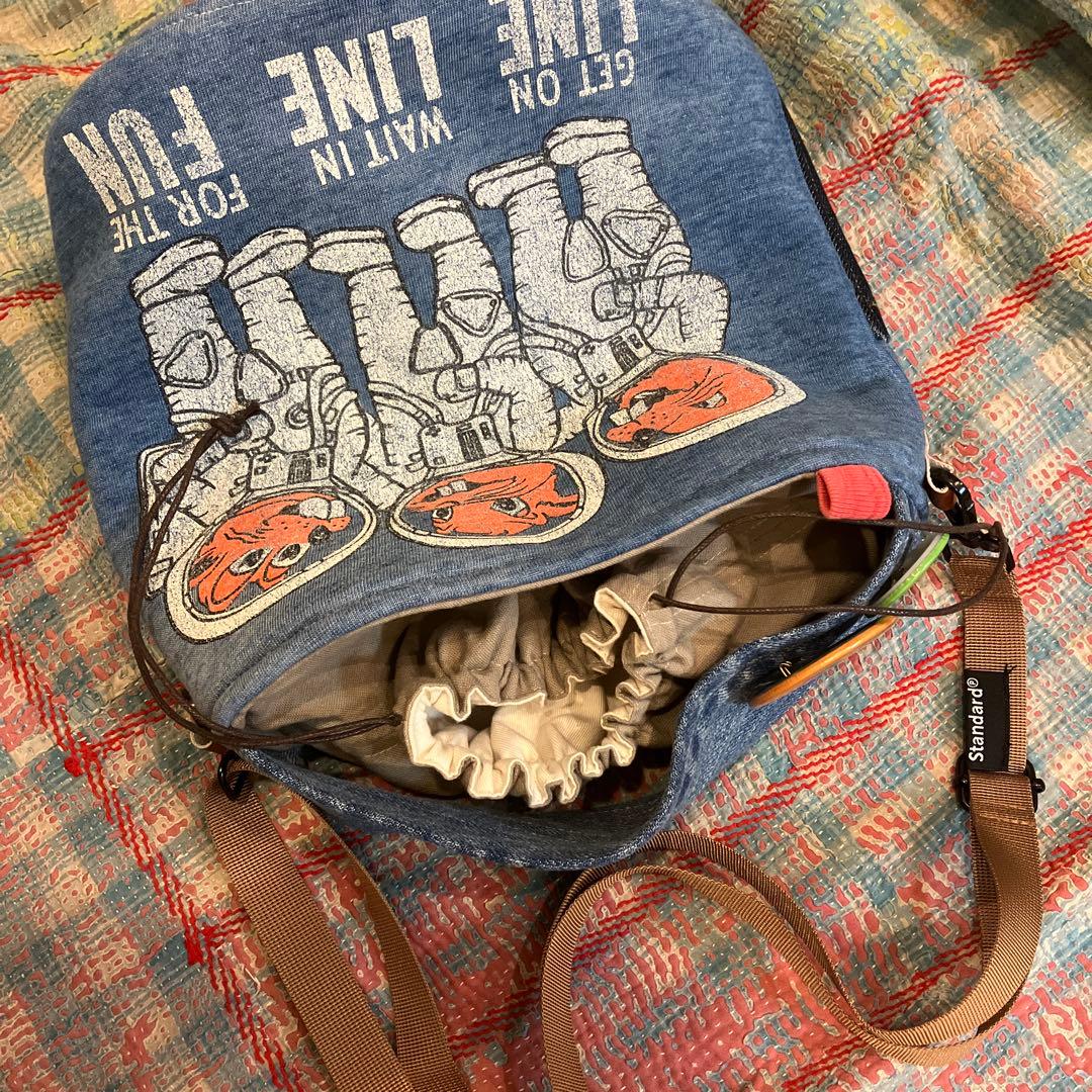 デニムリメイクハンドメイドバッグ