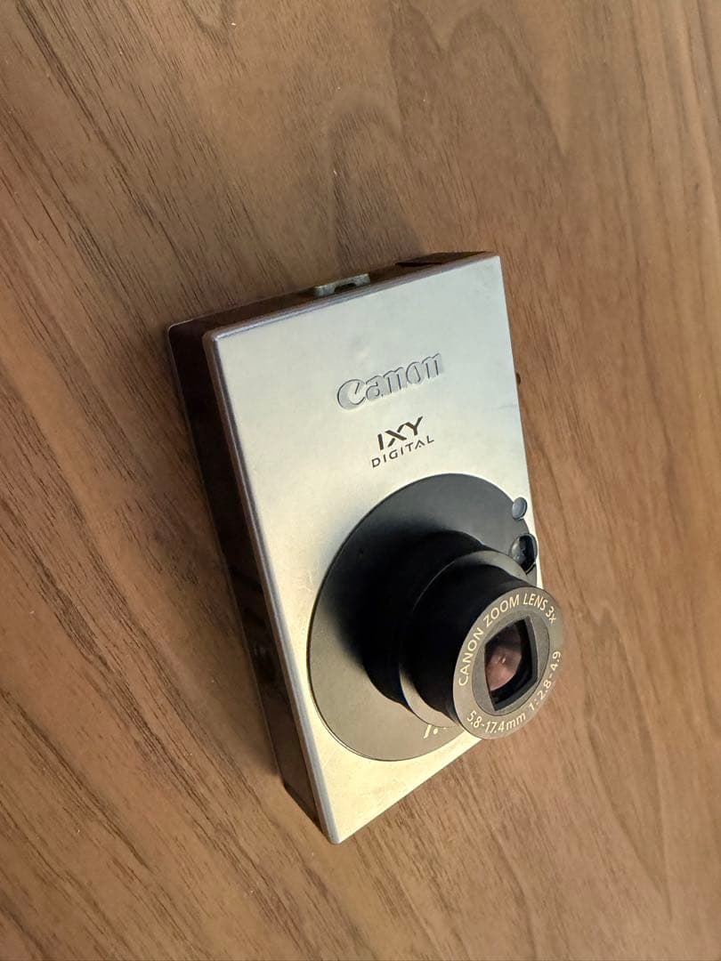 n*o様 ◆Canon製◆IXY DIGITAL10 デジカメ