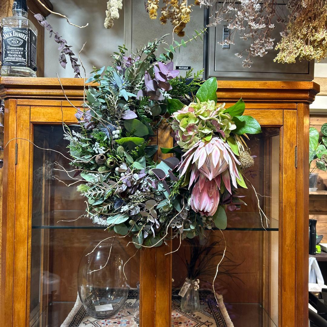 キングプロテアとバンクシアのリース