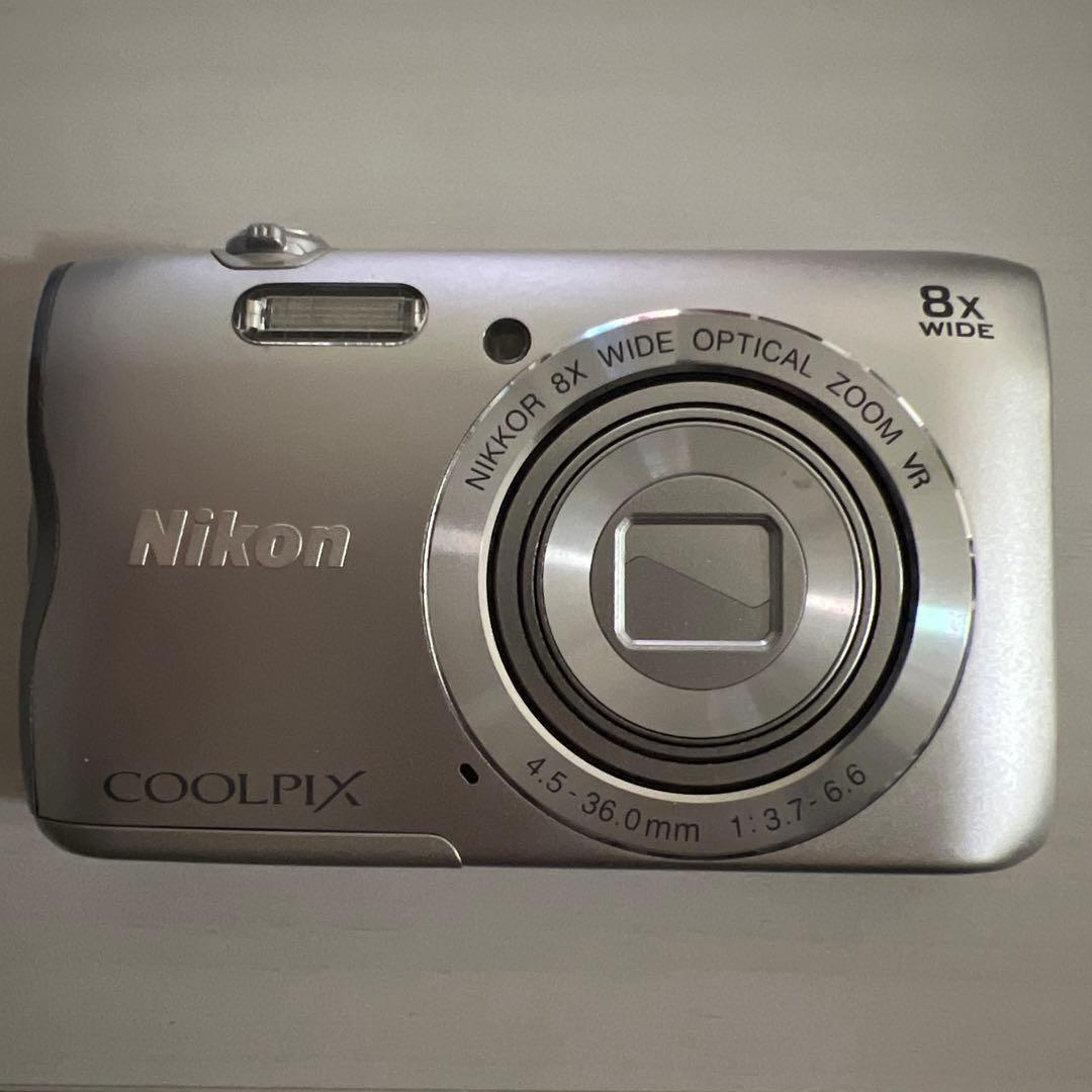 美品 デジカメNikon coolpix A300