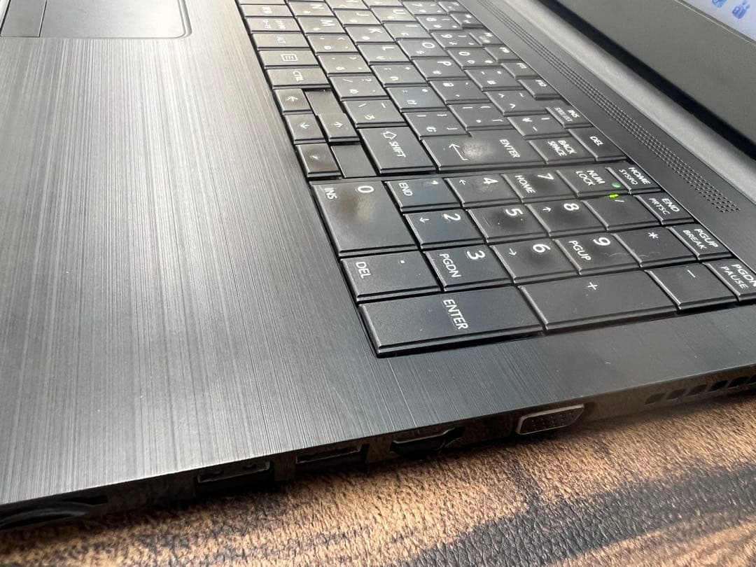 Dynabook 第8世代corei5 メモリ12GB ssd256gb