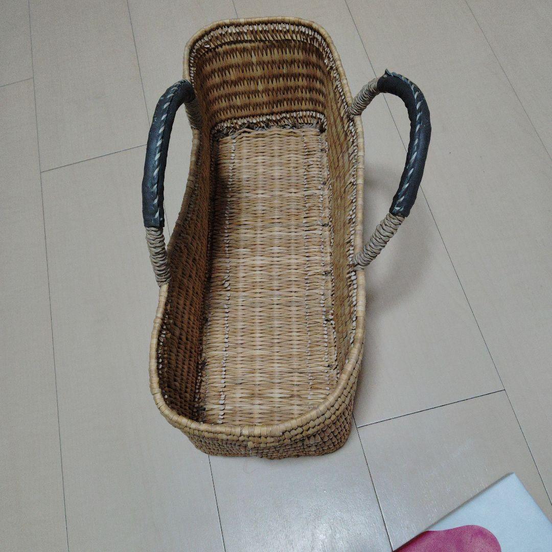 天然素材の長方形バスケット