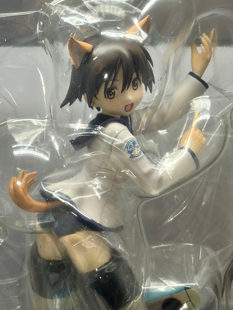 【未開封・美品】アルター ストライクウィッチーズ 1/8 宮藤芳佳 フィギュア