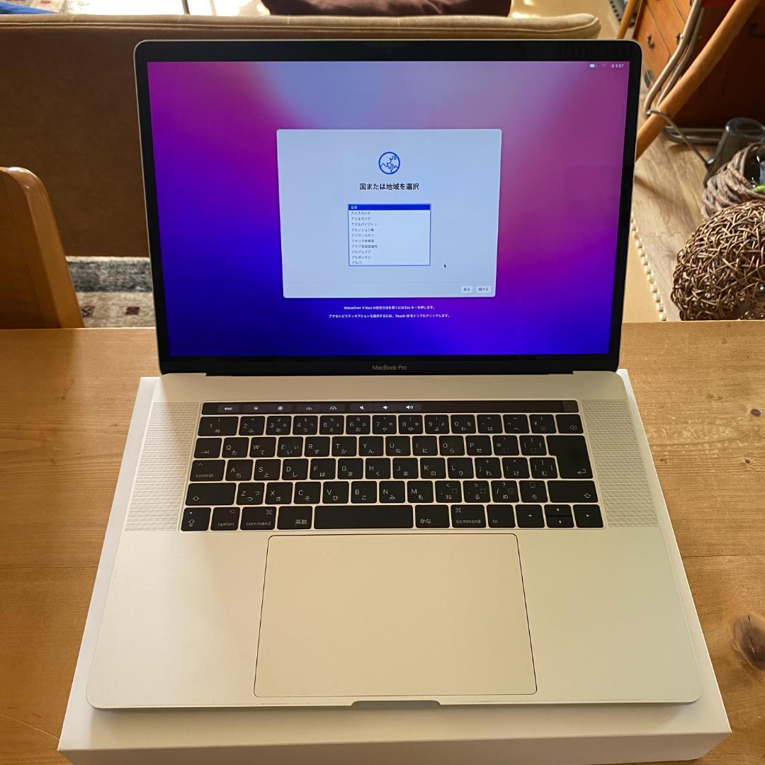 Apple MacBook Pro 15-inch (2016) 　ジャンク扱い