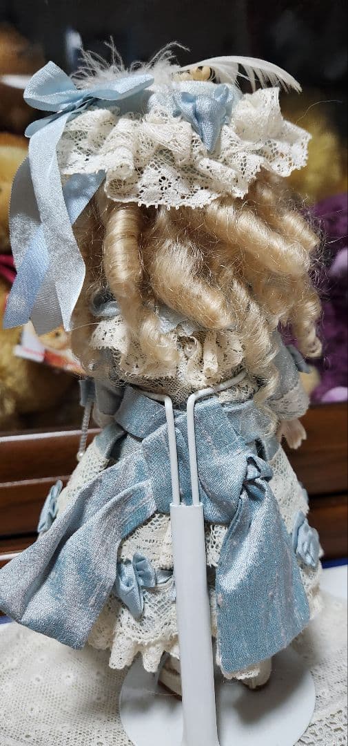 ♡ミニョット♡ビスクドール可愛い子♡スタンド付です☆