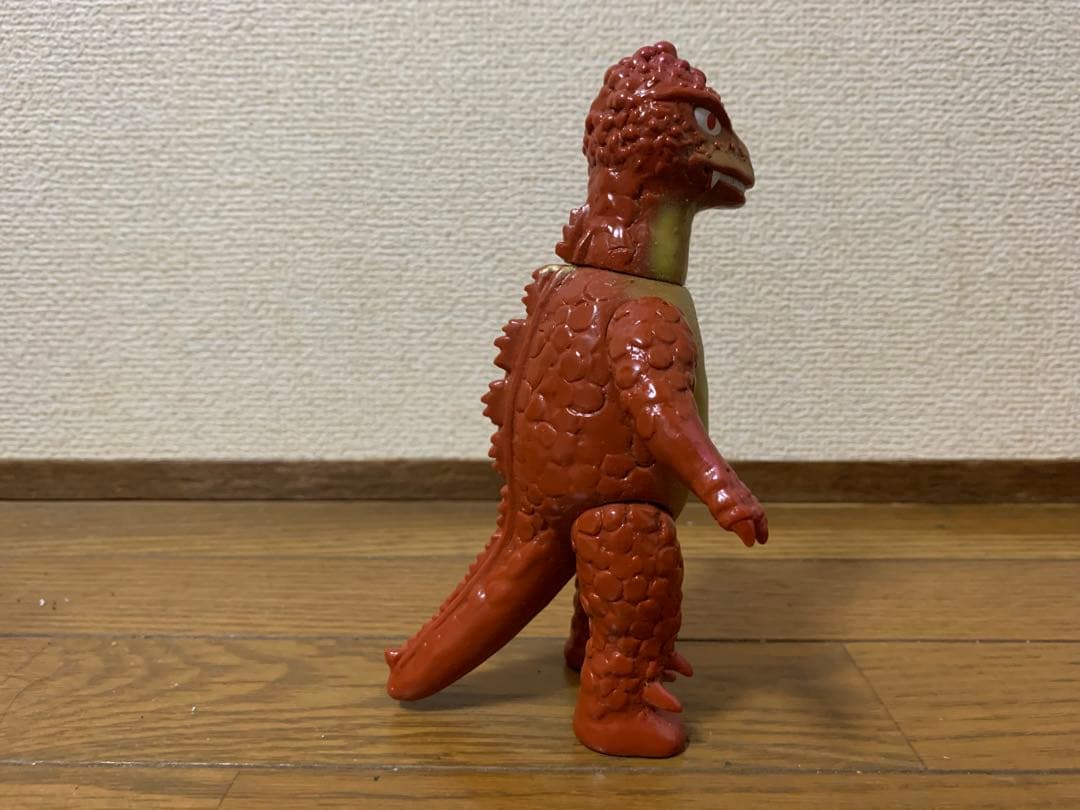 マーミットビニパラベビー　ウルゴン　シャモラー