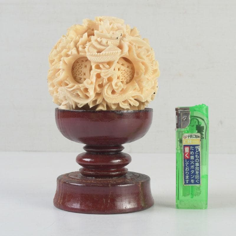 中国　練物　龍鳳凰彫刻　多層球　置物　唐木台付　V　9977