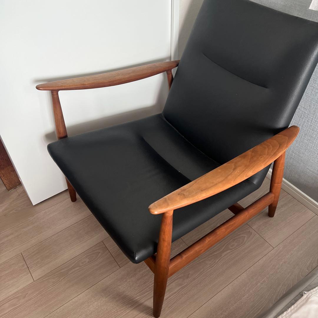 ミッドセンチュリー　ブラックレザー　1人掛けソファ　椅子