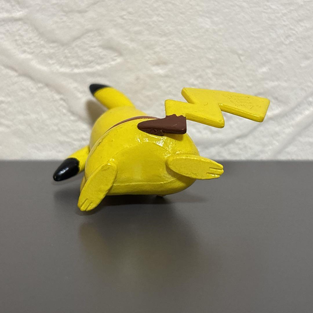 【希少】 レアポーズ　ピカチュウ　ポケモン　フィギュア