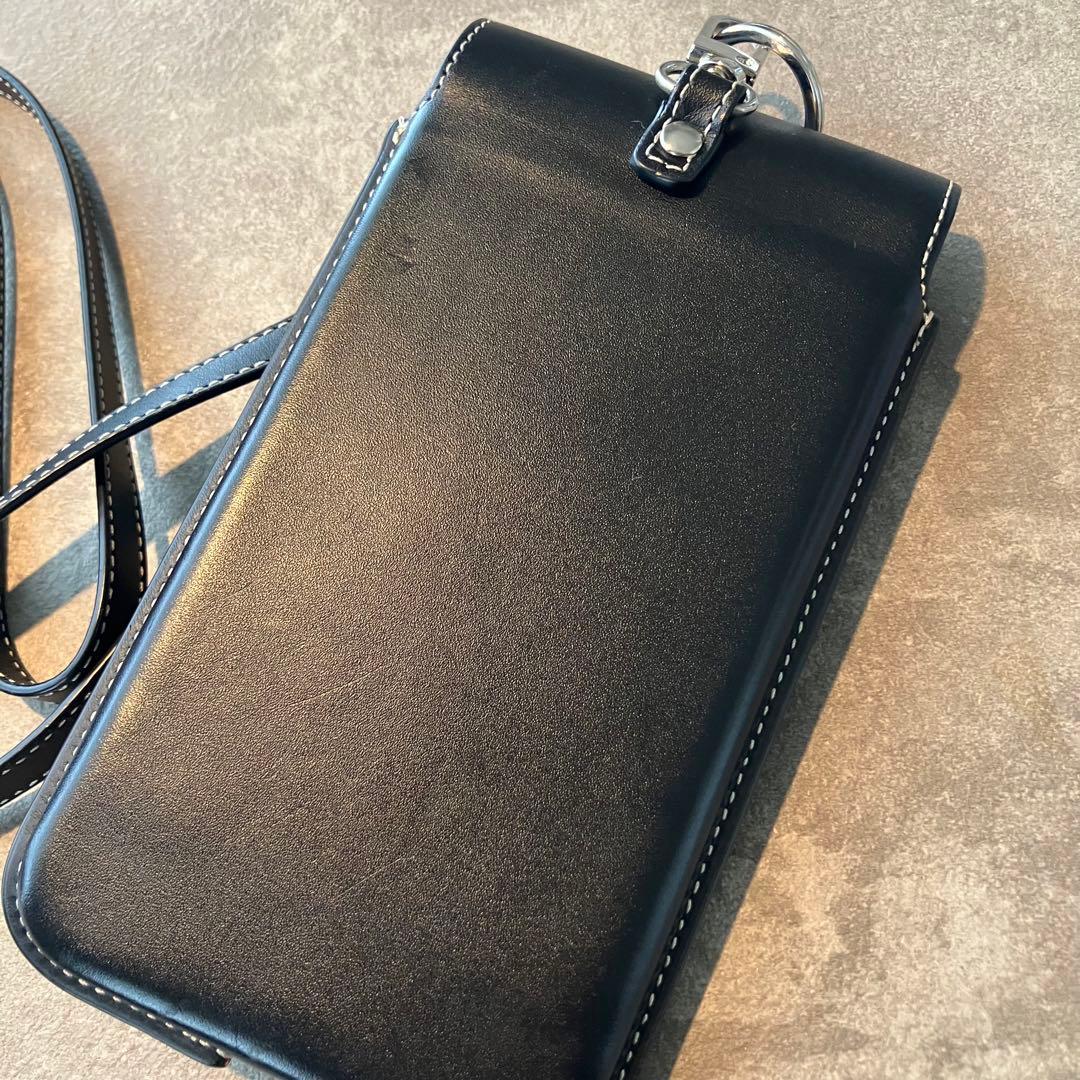 A.P.C アーペーセー　スマホショルダー