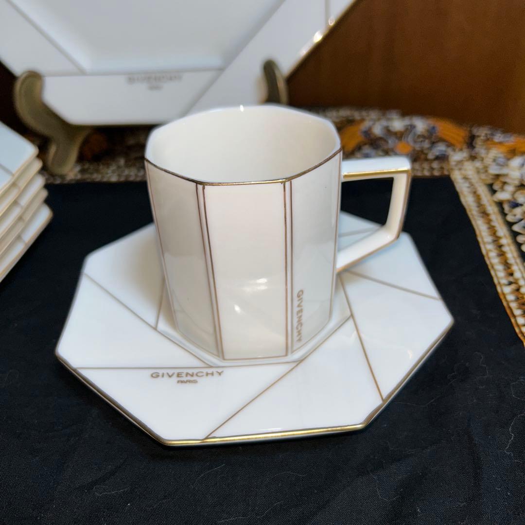 GIVENCHYジバンシィ八角金彩大皿&プレート５枚、コーヒーカップ＆ソーサー付