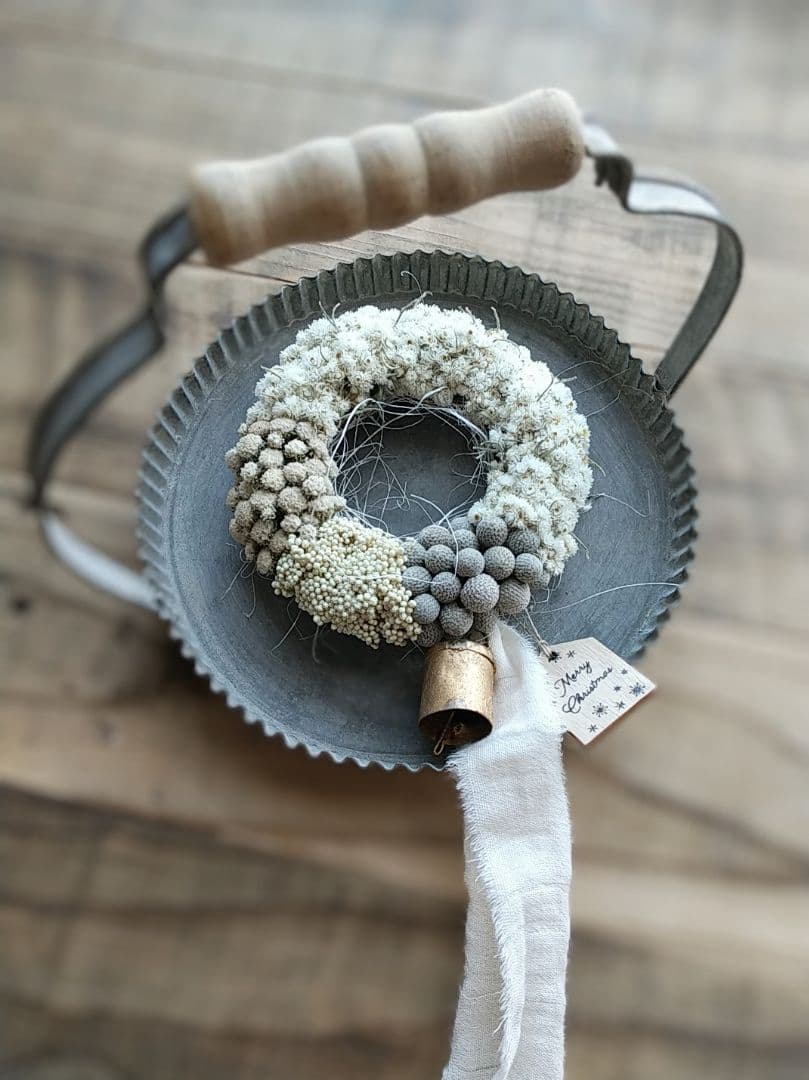 ドライフラワーのミニリース white christmas