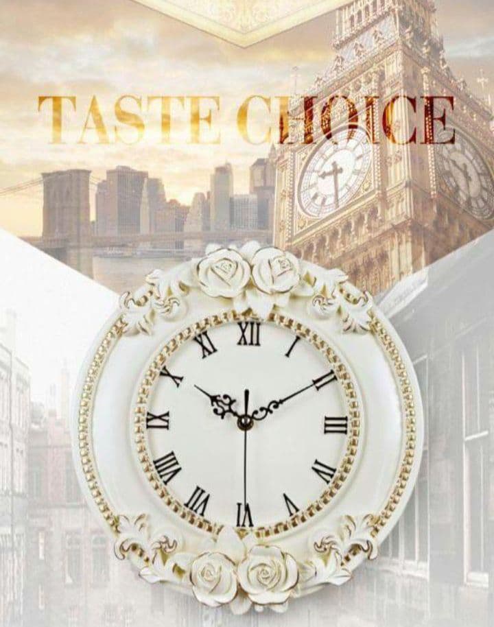 ☆新品　バラ　壁掛け時計　静音　アンティーク調　掛け時計　ヨーロッパ　シャビー