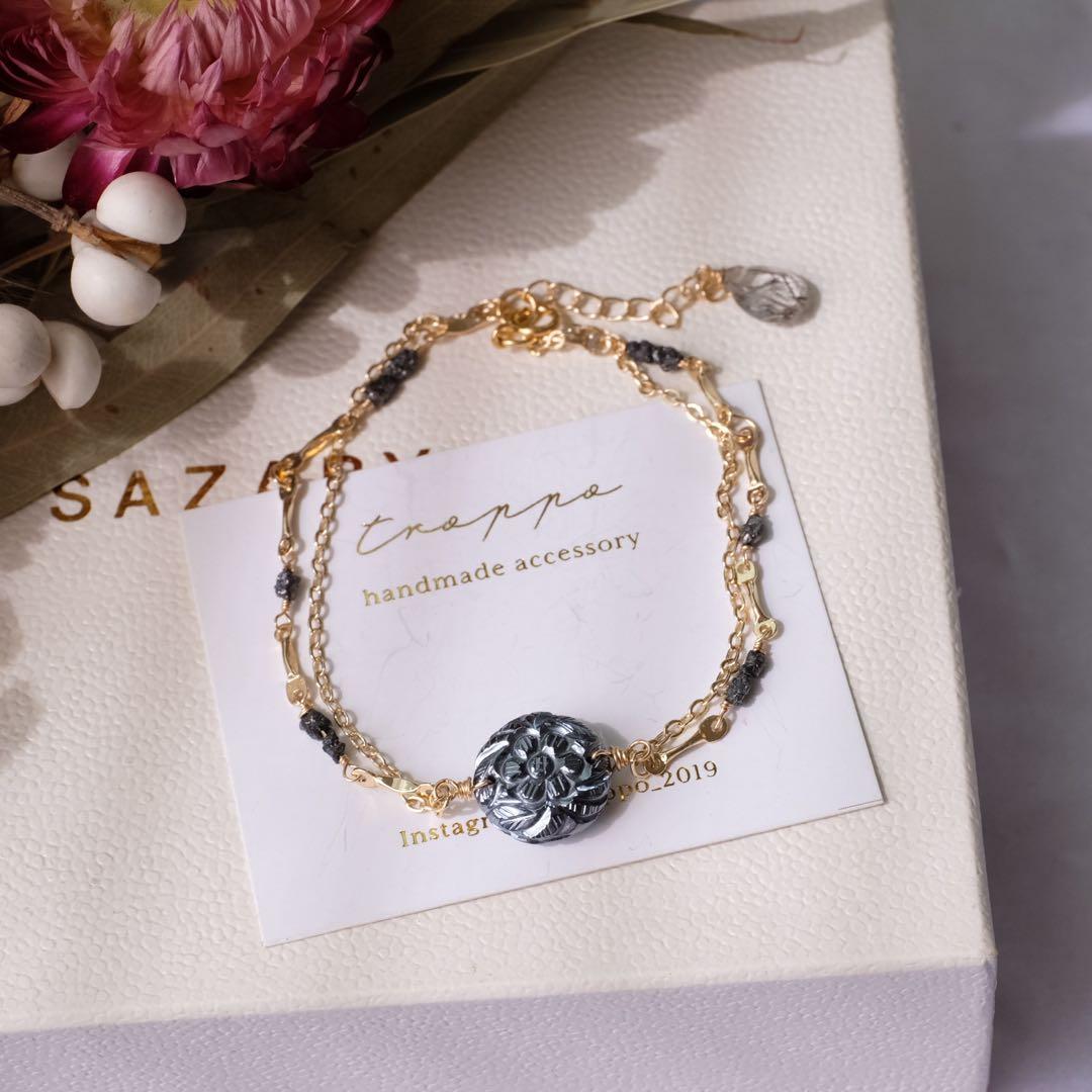 14kgfシリコンフラワーカービングブレスレット