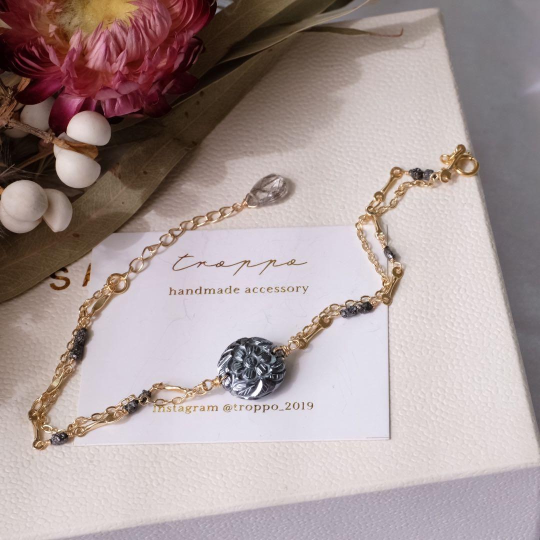 14kgfシリコンフラワーカービングブレスレット